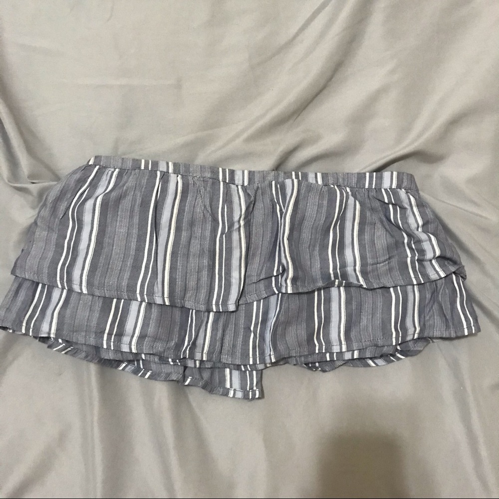 Hollister Ruffle Crop Tube Top NWOT